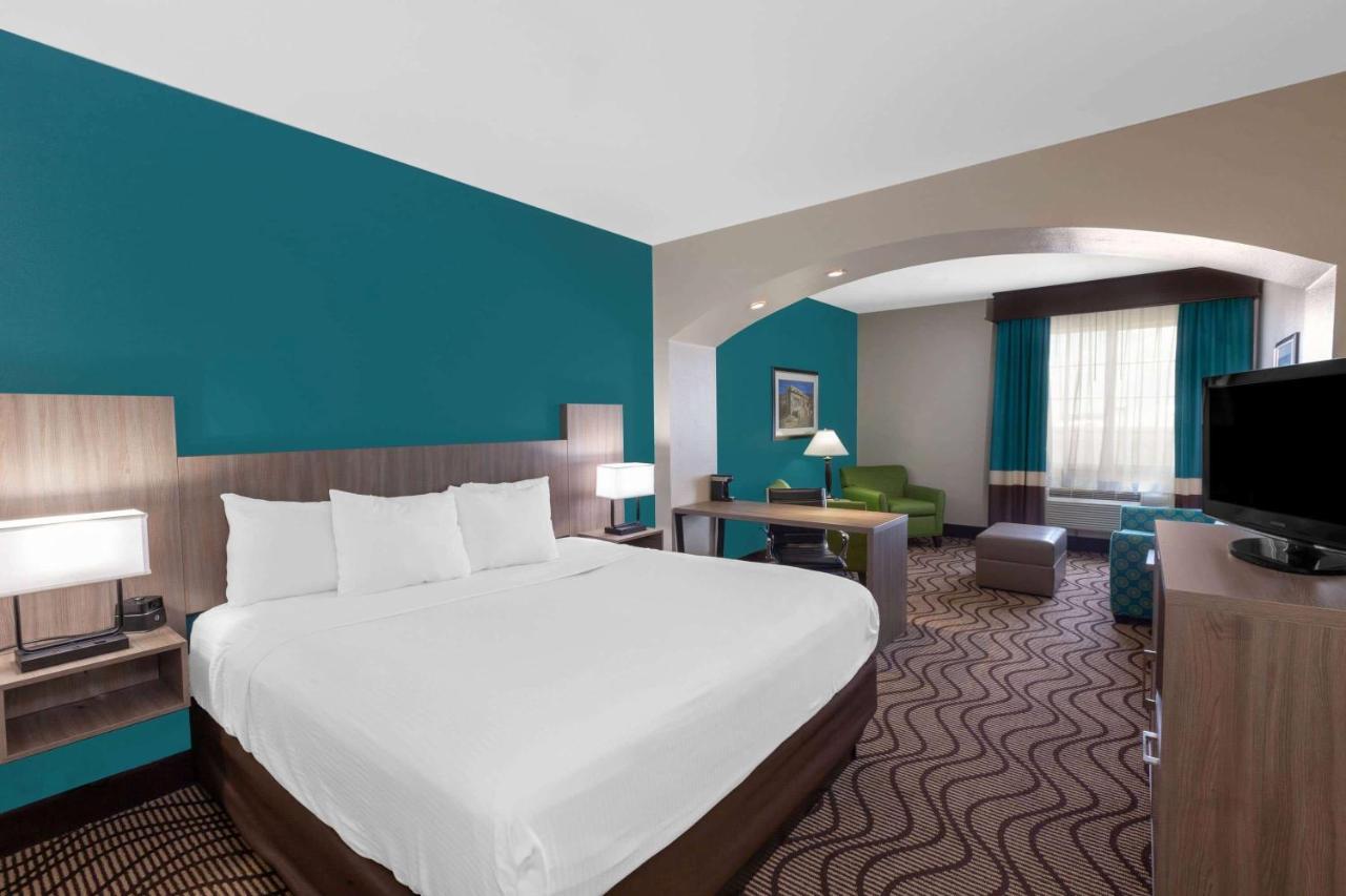 Hotel La Quinta By Wyndham Midland North Exteriér fotografie